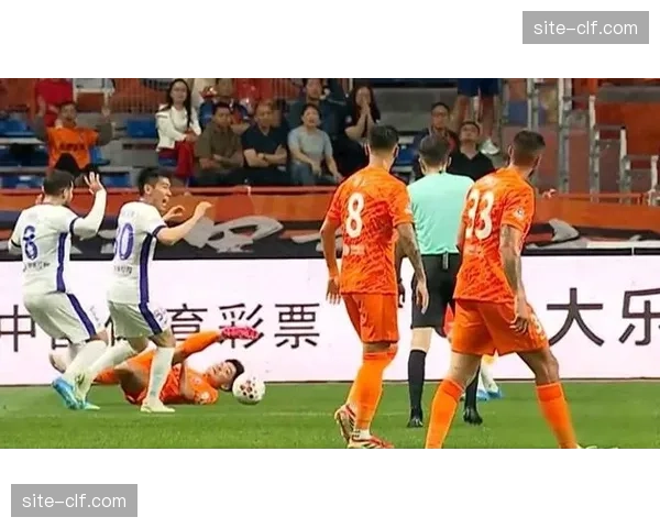 水晶宫0-0闷平布伦特福德，格拉斯纳的进攻改造在本场遭遇瓶颈